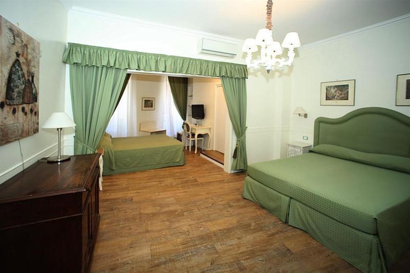 Residenza Ponte Sant'Angelo Hotel Рим Екстериор снимка