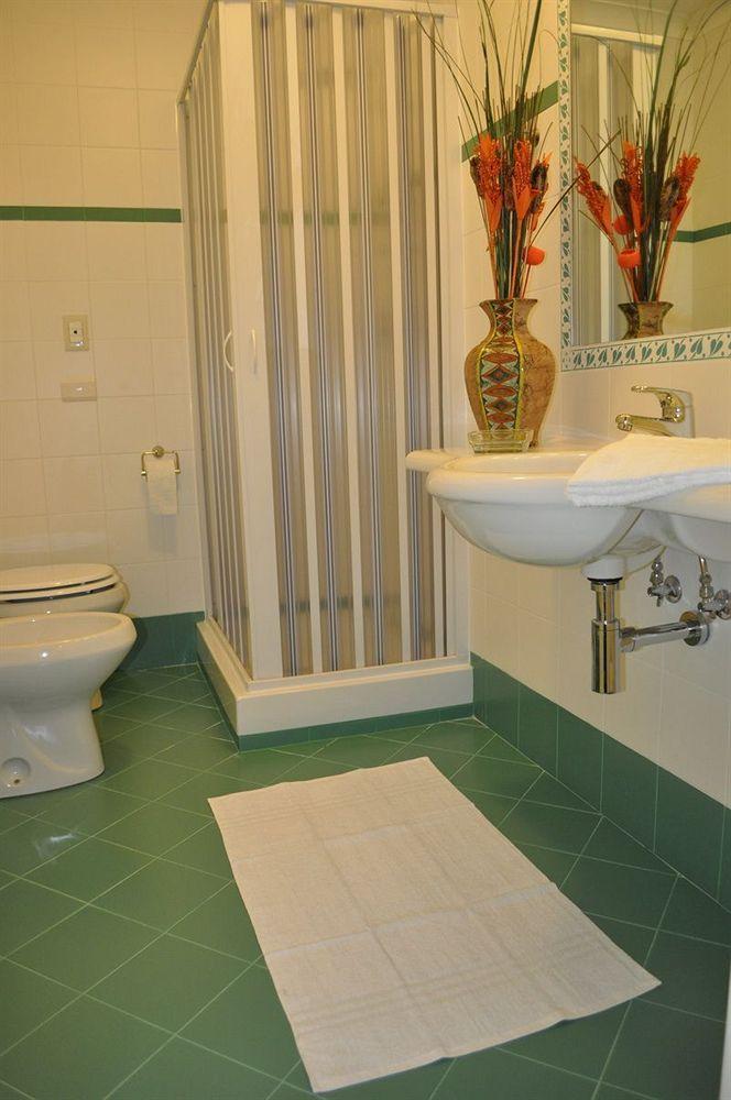 Residenza Ponte Sant'Angelo Hotel Рим Екстериор снимка