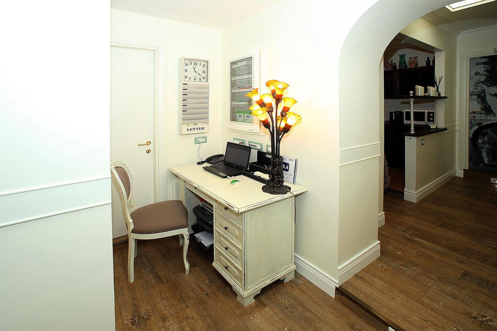 Residenza Ponte Sant'Angelo Hotel Рим Екстериор снимка